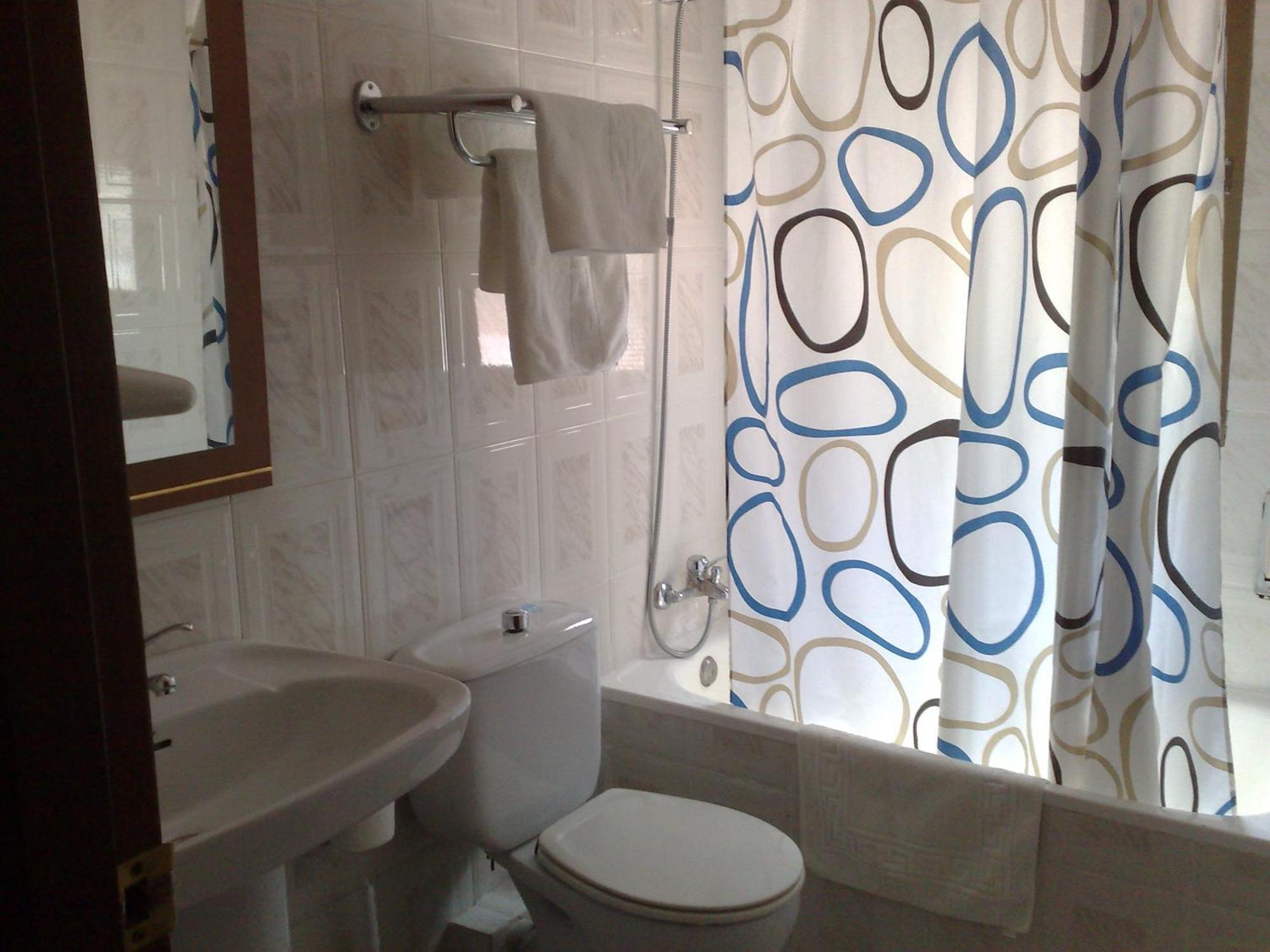 Hostal Virgen Del Rocio Ронда Экстерьер фото
